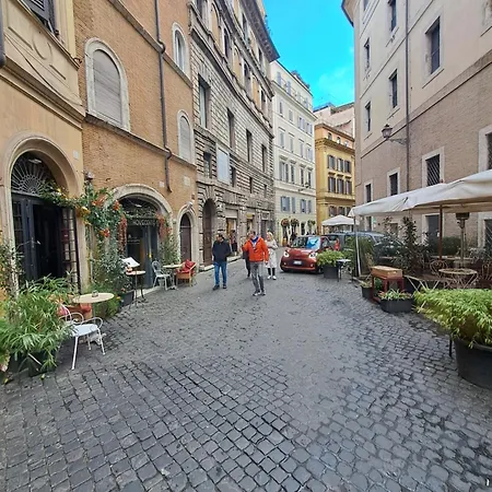 Piazza Dell'orologio Apartman